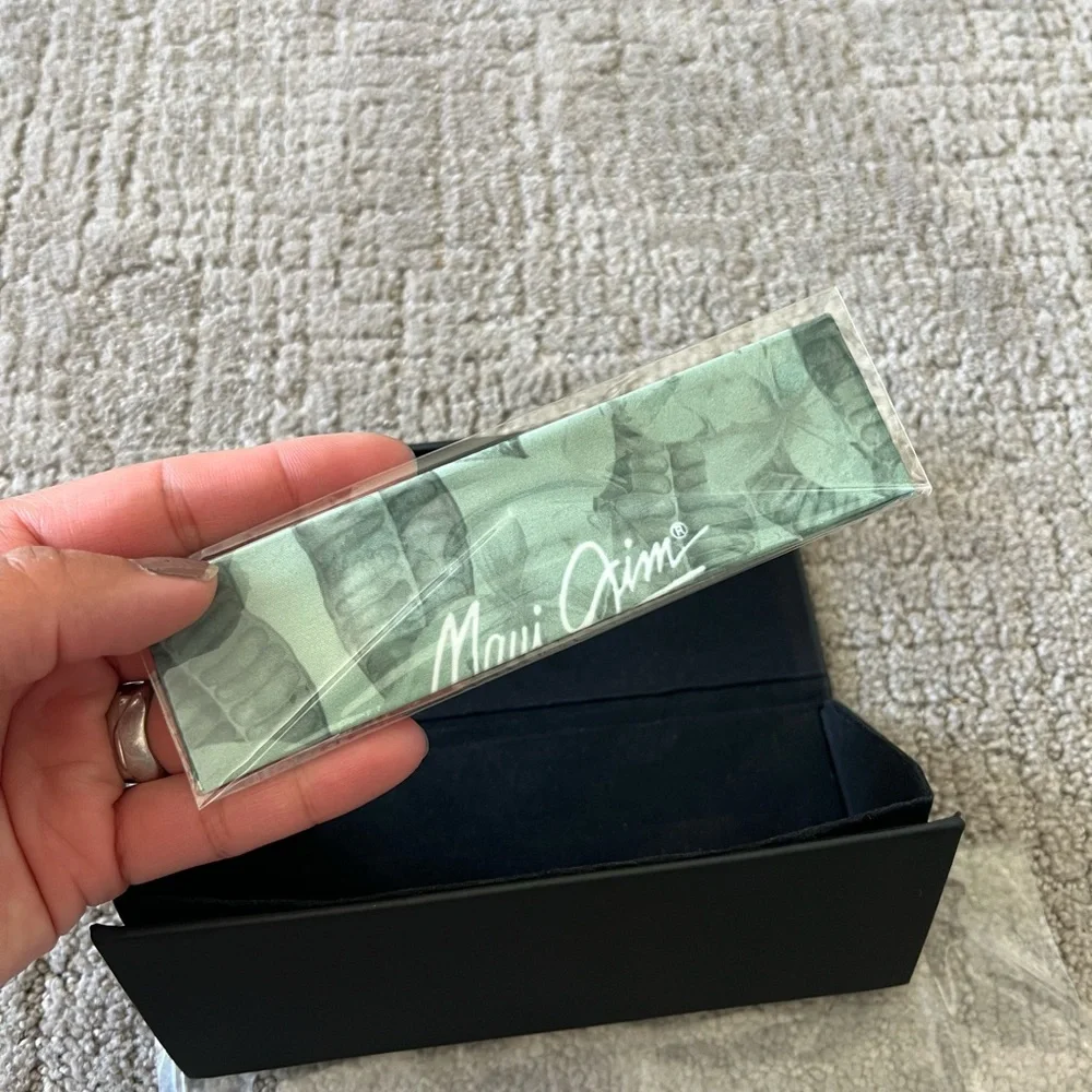 Maui Jim Black Sunglasses Case